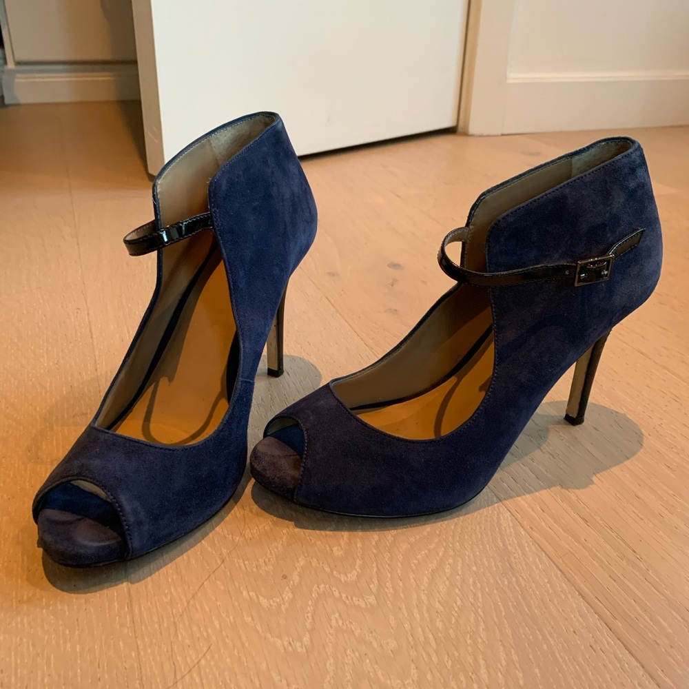 Suede Blue Ann Taylor heels w/ ankle strap